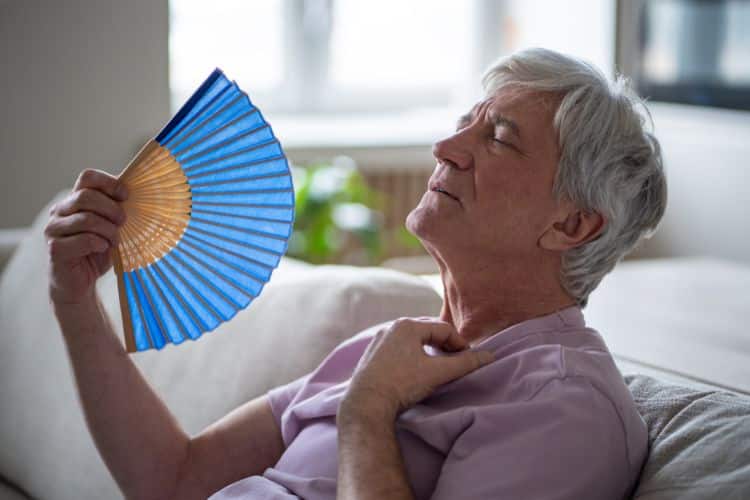 ola de calor en personas mayores